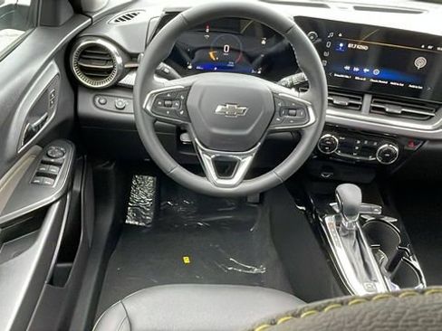 New 2026 Chevrolet Trax ACTIV FWD image 13