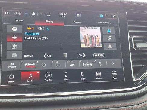 Used 2025 Dodge Durango GT image 18