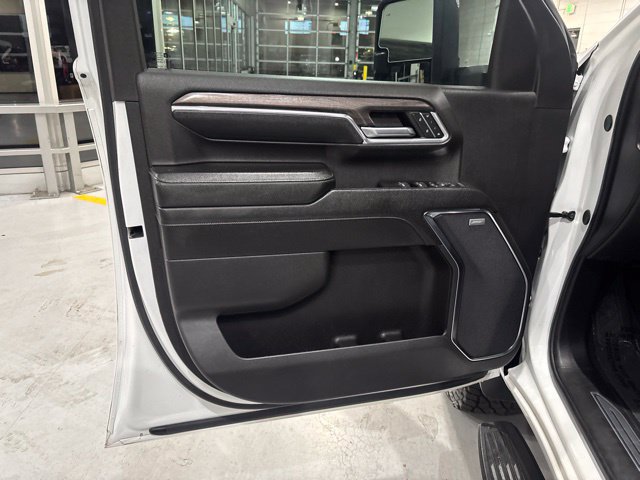 Used 2024 Chevrolet Silverado 2500 LTZ w/ LTZ Premium Package AWD/4WD image 14
