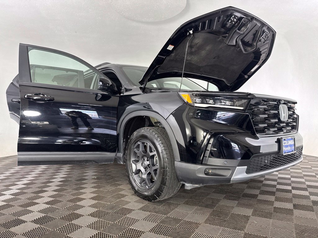Used 2024 Honda Pilot TrailSport image 20