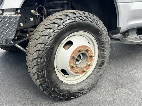 Used 2022 Ford F350 XL w/ Power Equipment Group AWD/4WD image 25