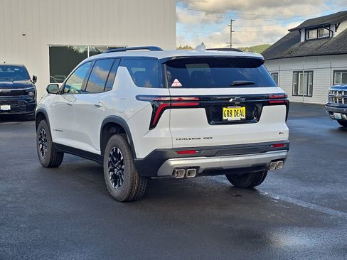 New 2026 Chevrolet Traverse Z71 image 4