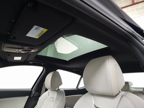 Used 2026 Genesis G70 3.3T Sport Prestige image 12