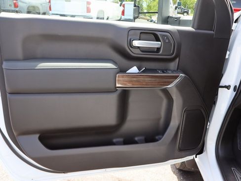 New 2025 Chevrolet Silverado 3500 LT w/ Convenience Package image 7