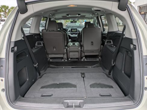 Used 2018 Honda Odyssey EX-L image 10