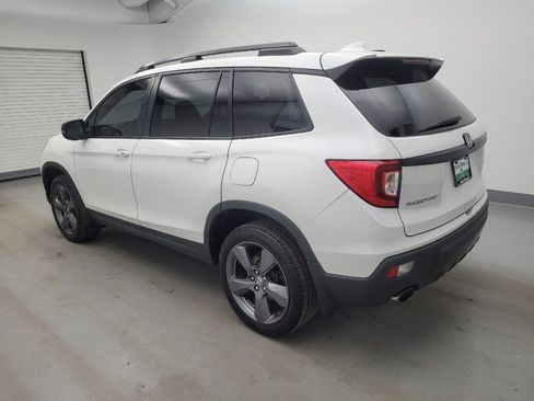 Used 2021 Honda Passport Touring image 3