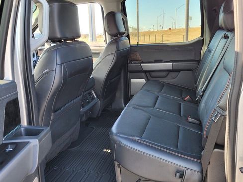 Used 2024 Ford F250 Lariat w/ Lariat Ultimate Package image 6