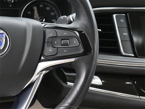 Certified 2023 Buick Enclave Essence w/ Sport Touring Edition image 31