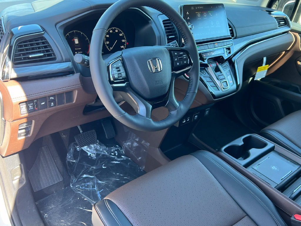 New 2027 Honda Odyssey Elite image 16