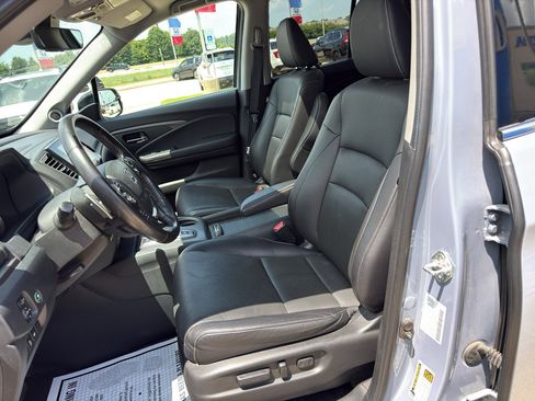 Used 2023 Honda Ridgeline RTL-E image 10