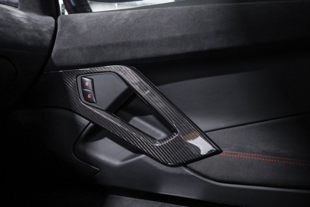 Used 2016 Lamborghini Aventador LP 700-4 AWD/4WD image 34