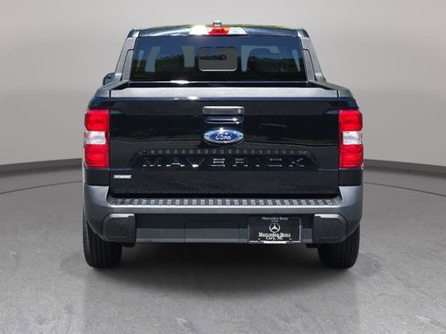 Used 2023 Ford Maverick Lariat FWD image 6