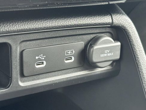 New 2026 Honda Pilot Sport image 15