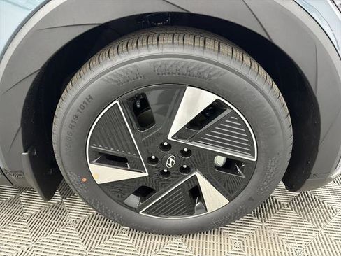 New 2026 Hyundai Ioniq 5 SEL image 13