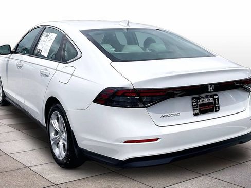 Used 2025 Honda Accord LX image 2