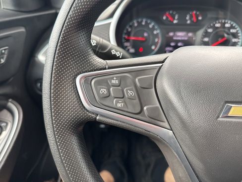 Used 2022 Chevrolet Malibu LS image 24