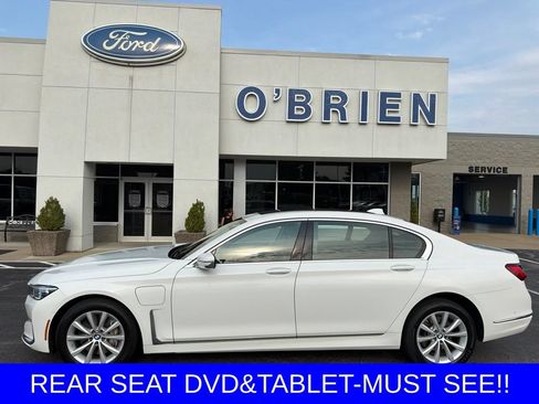 Used 2020 BMW 745e xDrive AWD/4WD image 2