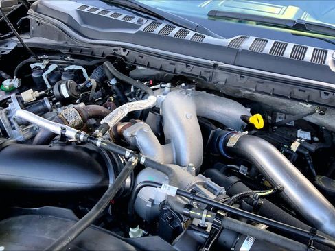 Used 2020 Ford F250 Lariat w/ Lariat Ultimate Package image 28