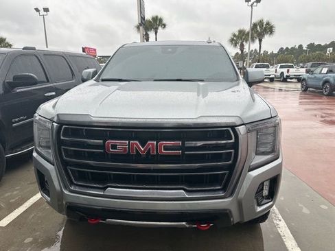 Used 2023 GMC Yukon AT4 w/ AT4 Premium Package image 8