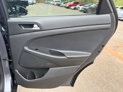 Used 2017 Hyundai Tucson SE Plus AWD/4WD image 25