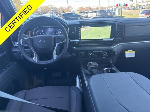 Used 2025 Chevrolet Silverado 1500 LT Trail Boss w/ Protection Package AWD/4WD image 22