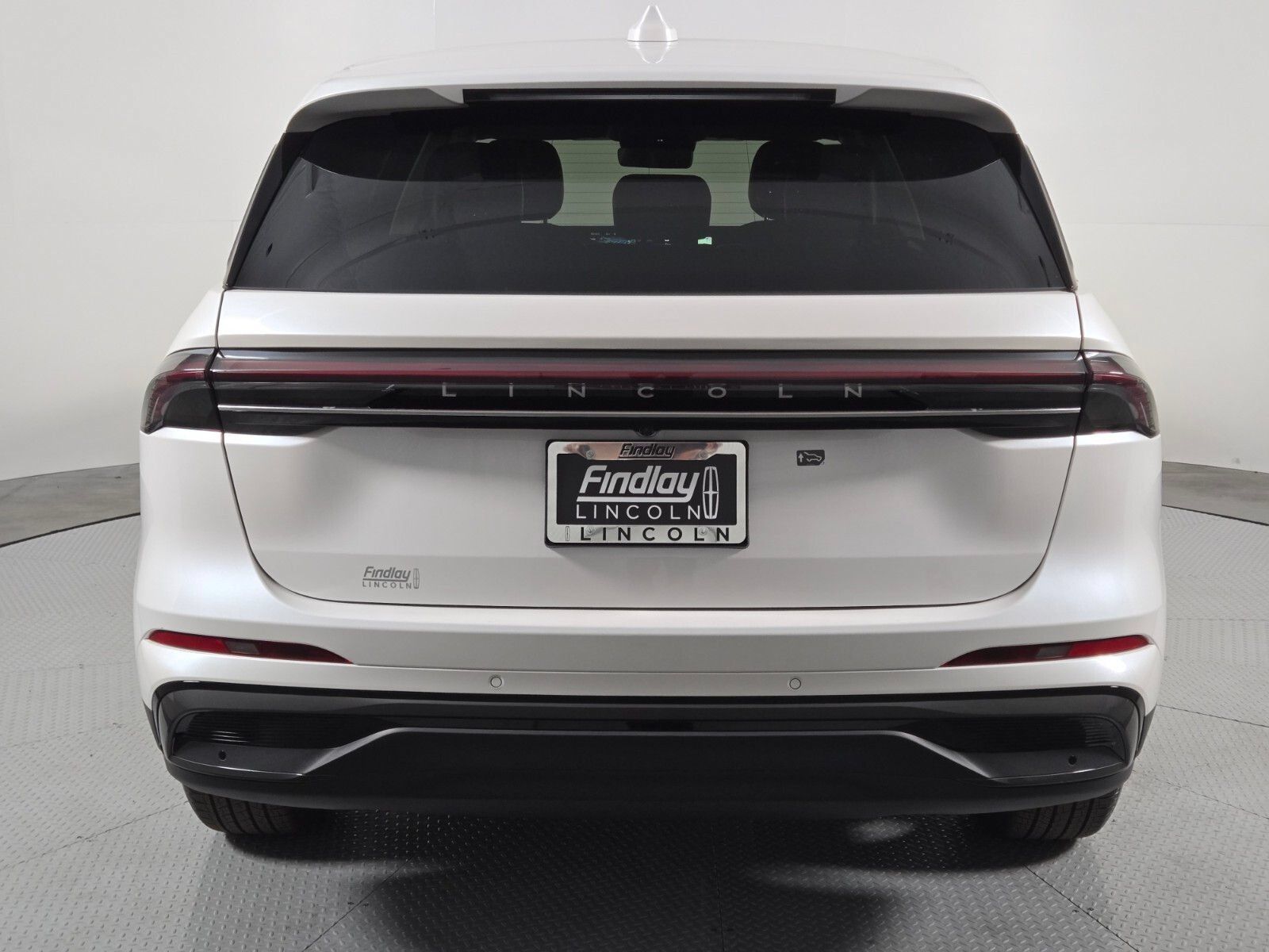 New 2026 Lincoln Nautilus Premier w/ Equipment Group 102A AWD/4WD image 5