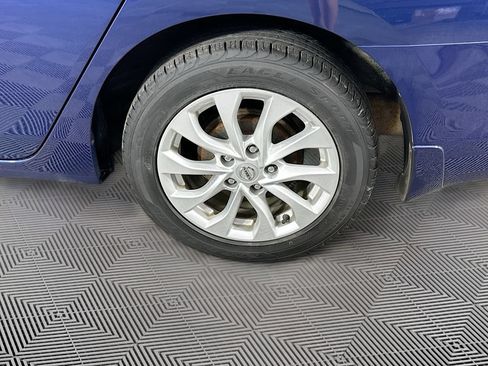 Used 2019 Nissan Sentra SV FWD image 35