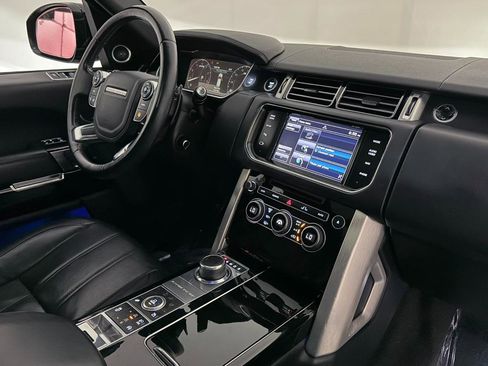 Used 2014 Land Rover Range Rover HSE image 23