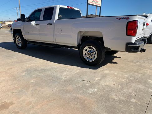 Used 2015 Chevrolet Silverado 3500 W/T image 4