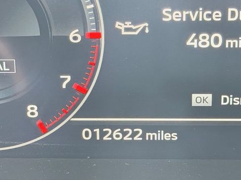 Used 2024 Mitsubishi Outlander AWD image 25