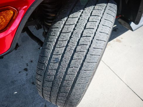 Used 2022 Jeep Wrangler Unlimited Sahara w/ Cold Weather Group image 12