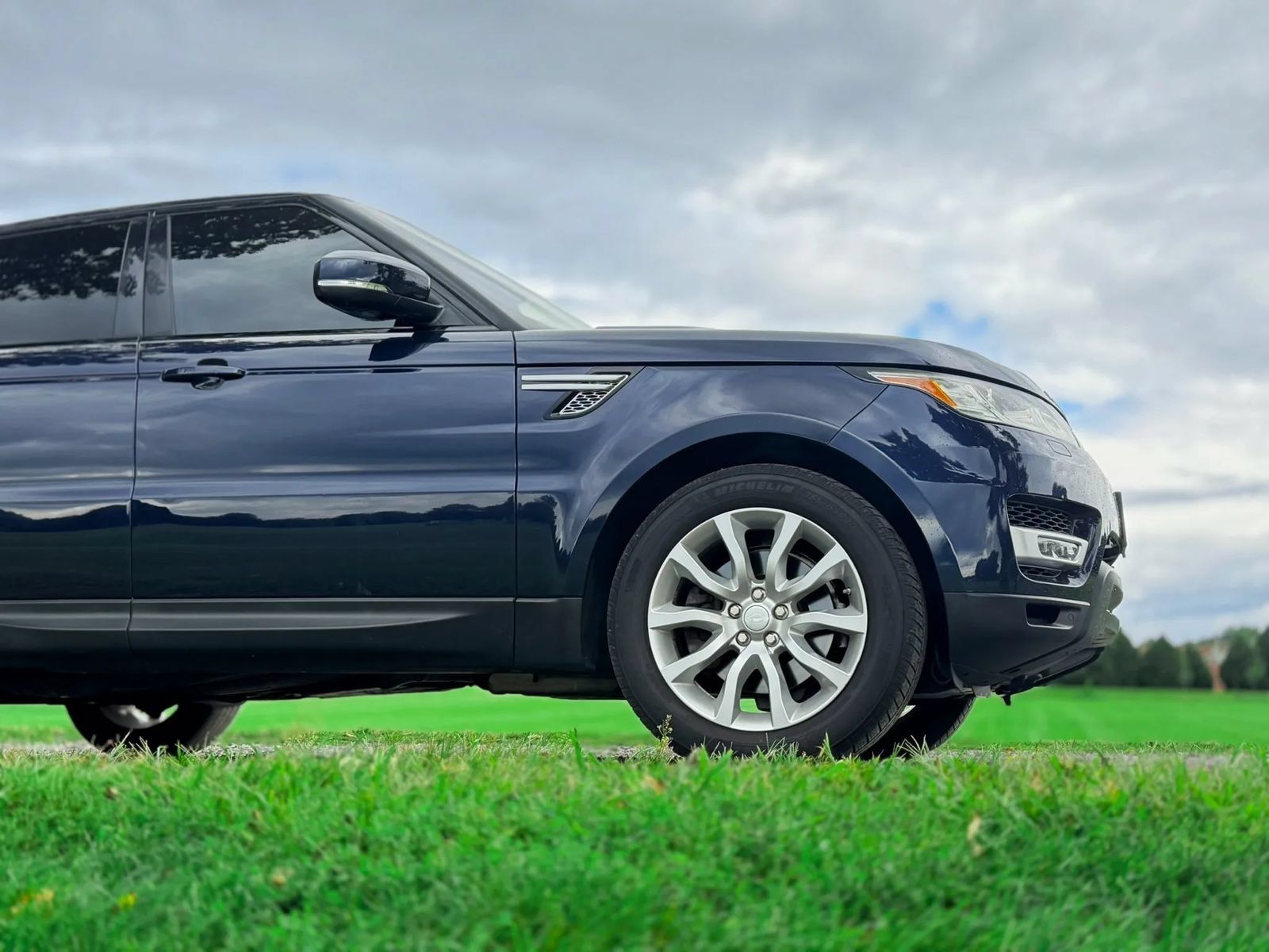 Used 2016 Land Rover Range Rover Sport HSE AWD/4WD image 33