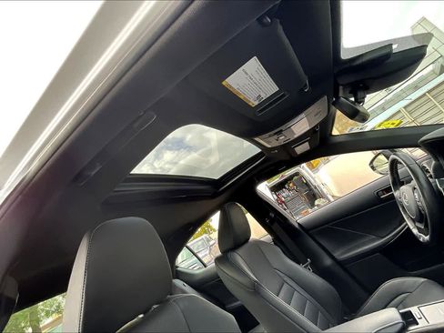 Used 2022 Lexus IS 350 F Sport image 23