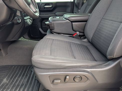 Used 2023 Chevrolet Silverado 1500 Custom AWD/4WD image 15