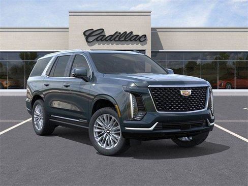 New 2026 Cadillac Escalade Luxury image 7