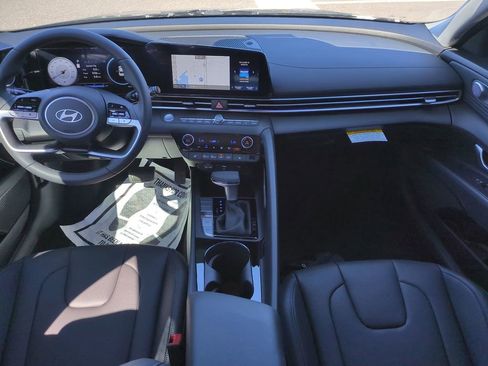 New 2026 Hyundai Elantra Limited image 16