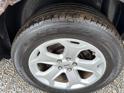 Used 2014 Ford Edge SEL image 2