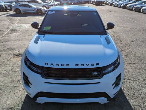 Used 2024 Land Rover Range Rover Evoque Dynamic SE AWD/4WD image 3