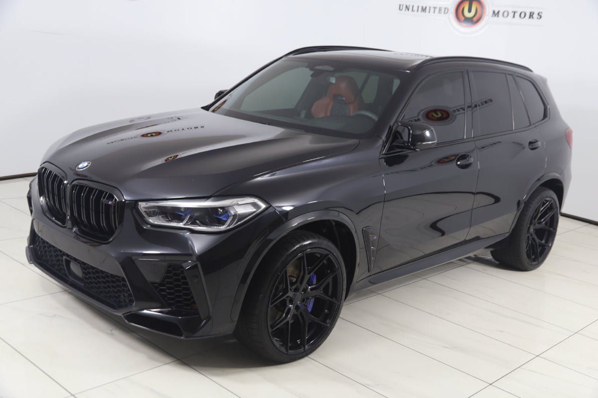 Used 2021 BMW X5 M w/ Executive Package AWD/4WD image 26