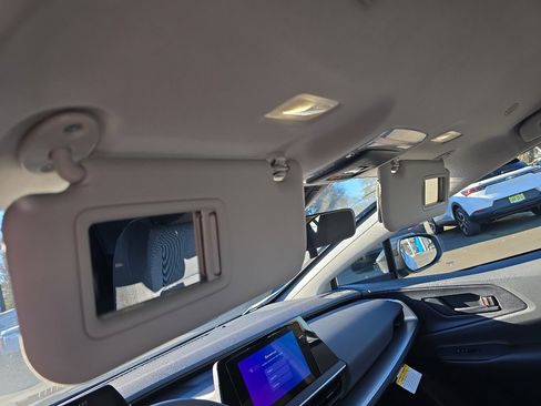 New 2026 Toyota Prius LE image 13