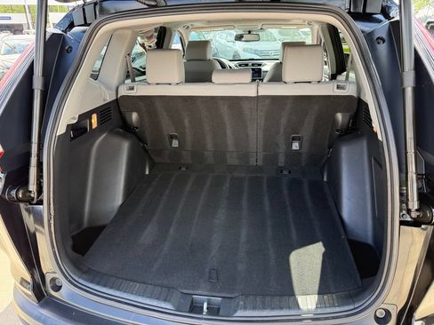 Used 2020 Honda CR-V Touring image 17