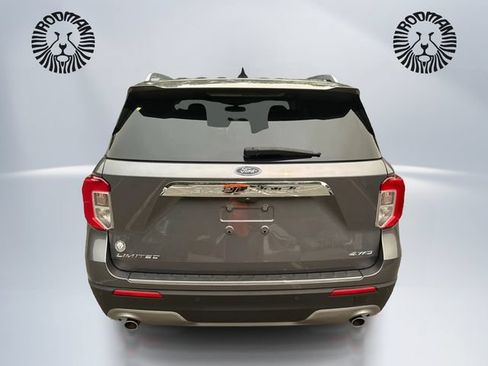 Certified 2021 Ford Explorer Limited w/ Equipment Group 301A AWD/4WD image 7