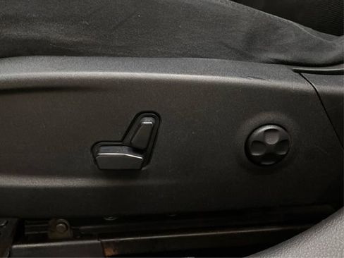 Used 2011 Dodge Charger Rallye image 22