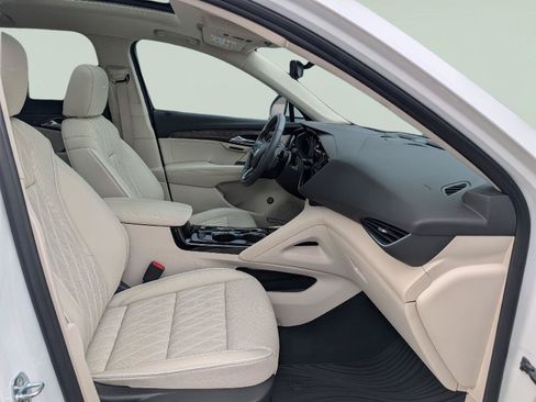 Used 2023 Buick Envision Avenir AWD/4WD image 22