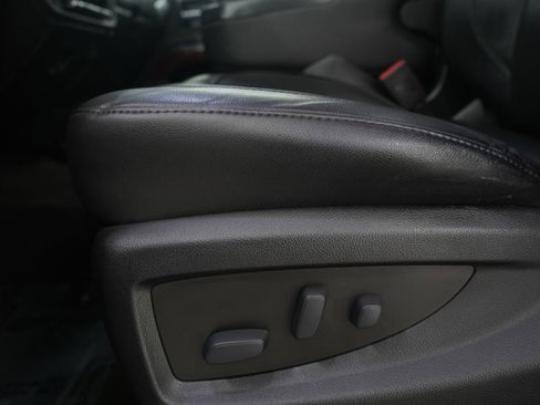 Used 2018 GMC Sierra 1500 SLT w/ SLT Premium Package image 25