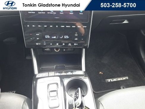 Used 2022 Hyundai Tucson Limited image 18