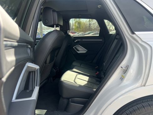 Used 2024 Audi Q3 2.0T Premium image 18