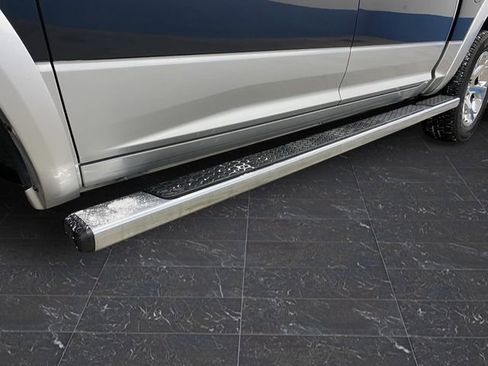 Used 2017 RAM 1500 Laramie image 41