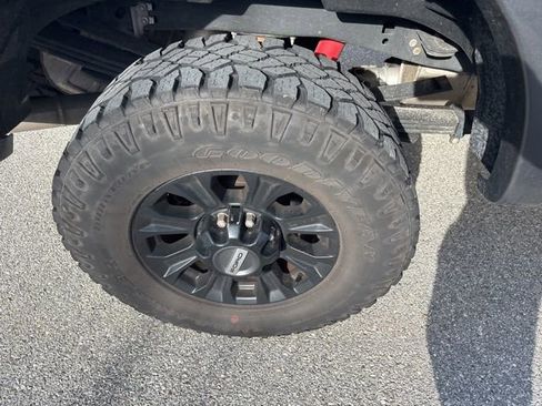 Used 2021 Ford F250 Lariat image 4