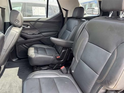 Used 2021 Chevrolet Traverse LT w/ LT Premium Package image 15